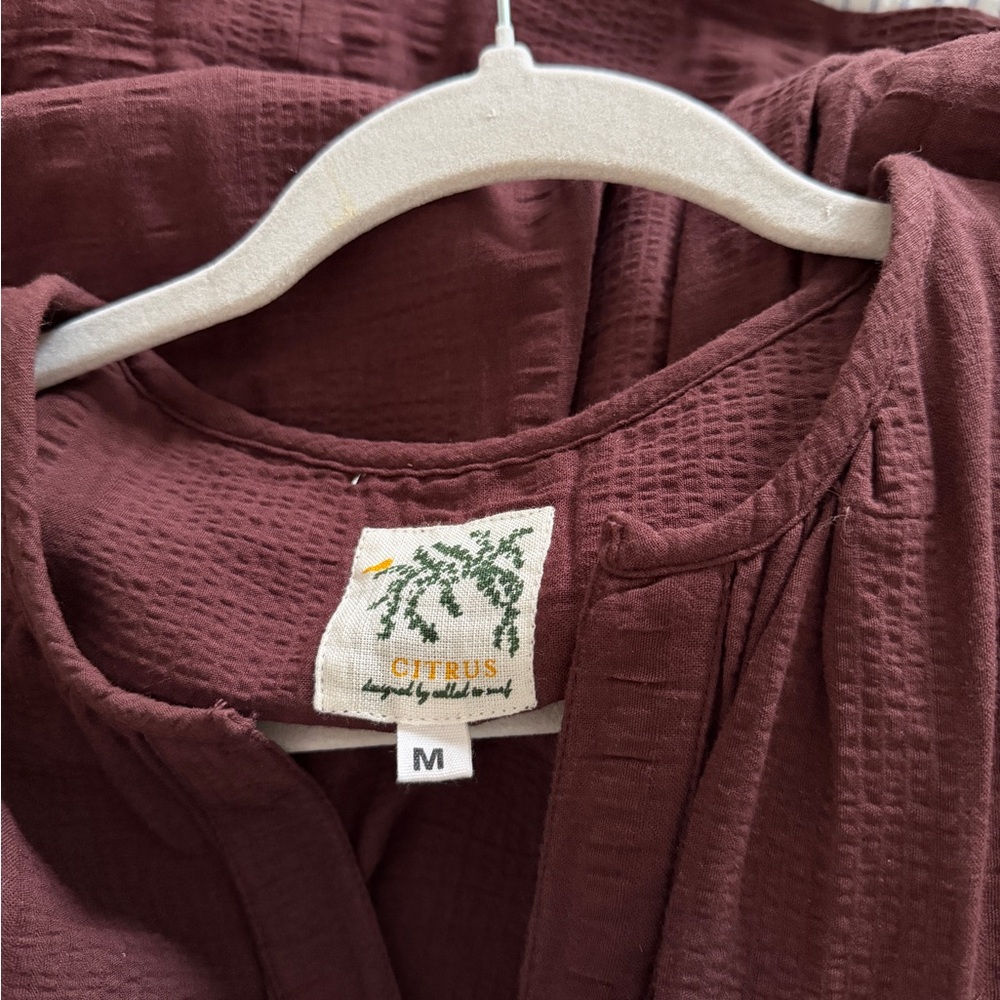 Citrus Textured Dress- Burgundy - Picture 2 of 5